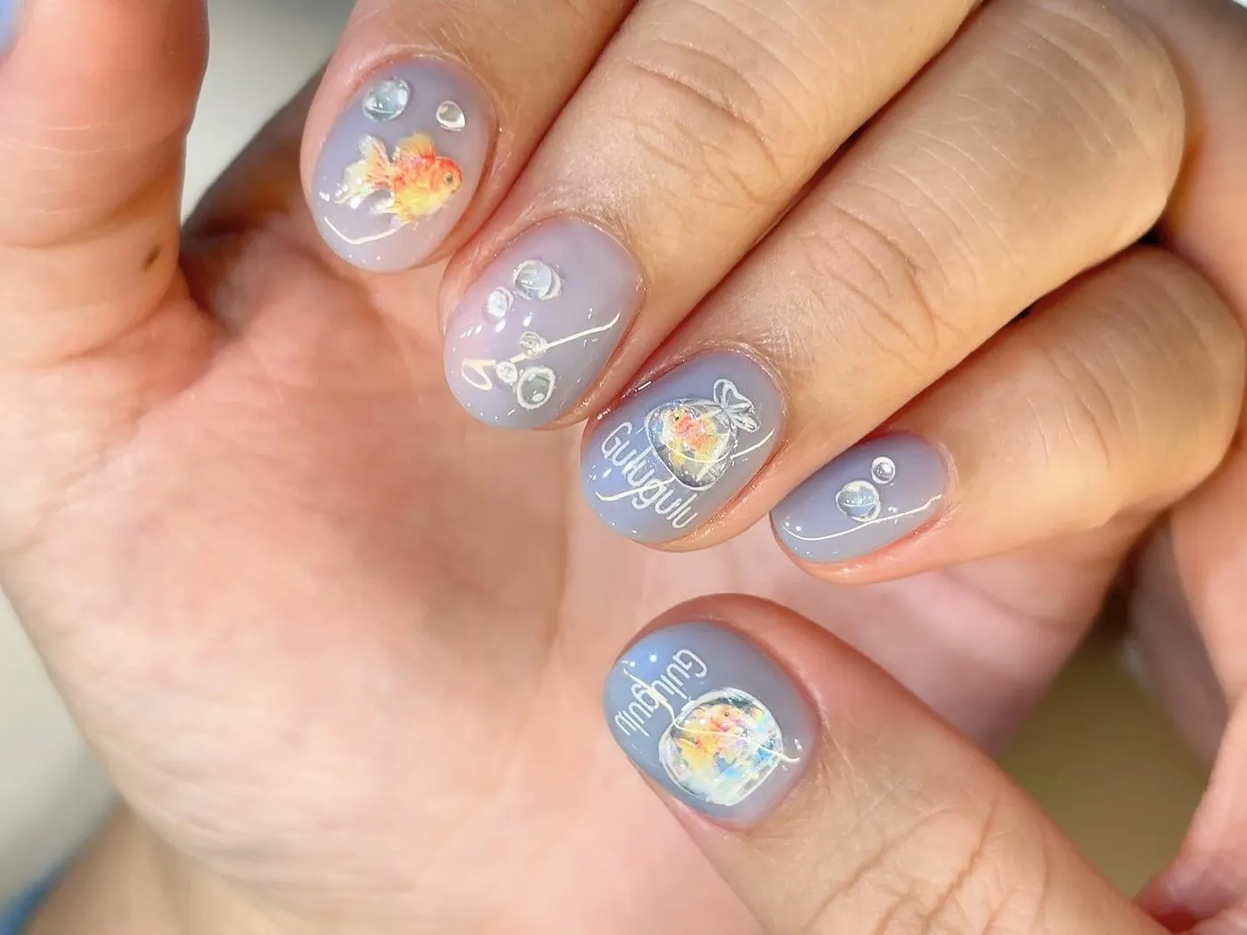 藍色線條彩繪凝膠美甲 · JIA NAIL 美甲 明洞