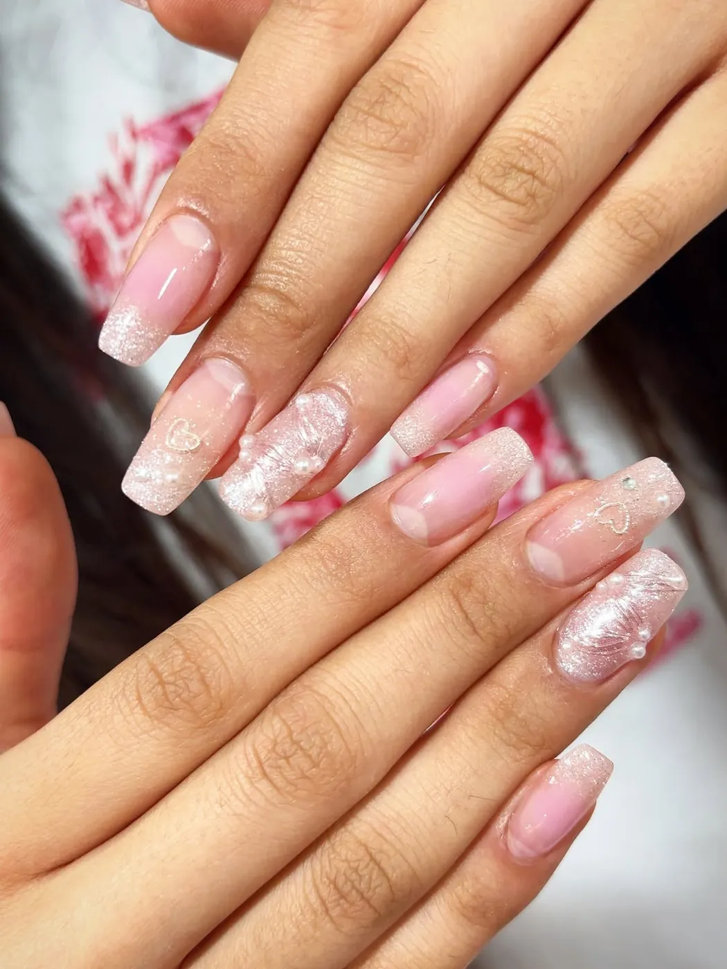 粉色釉光凝膠美甲 · JIA NAIL 美甲 明洞